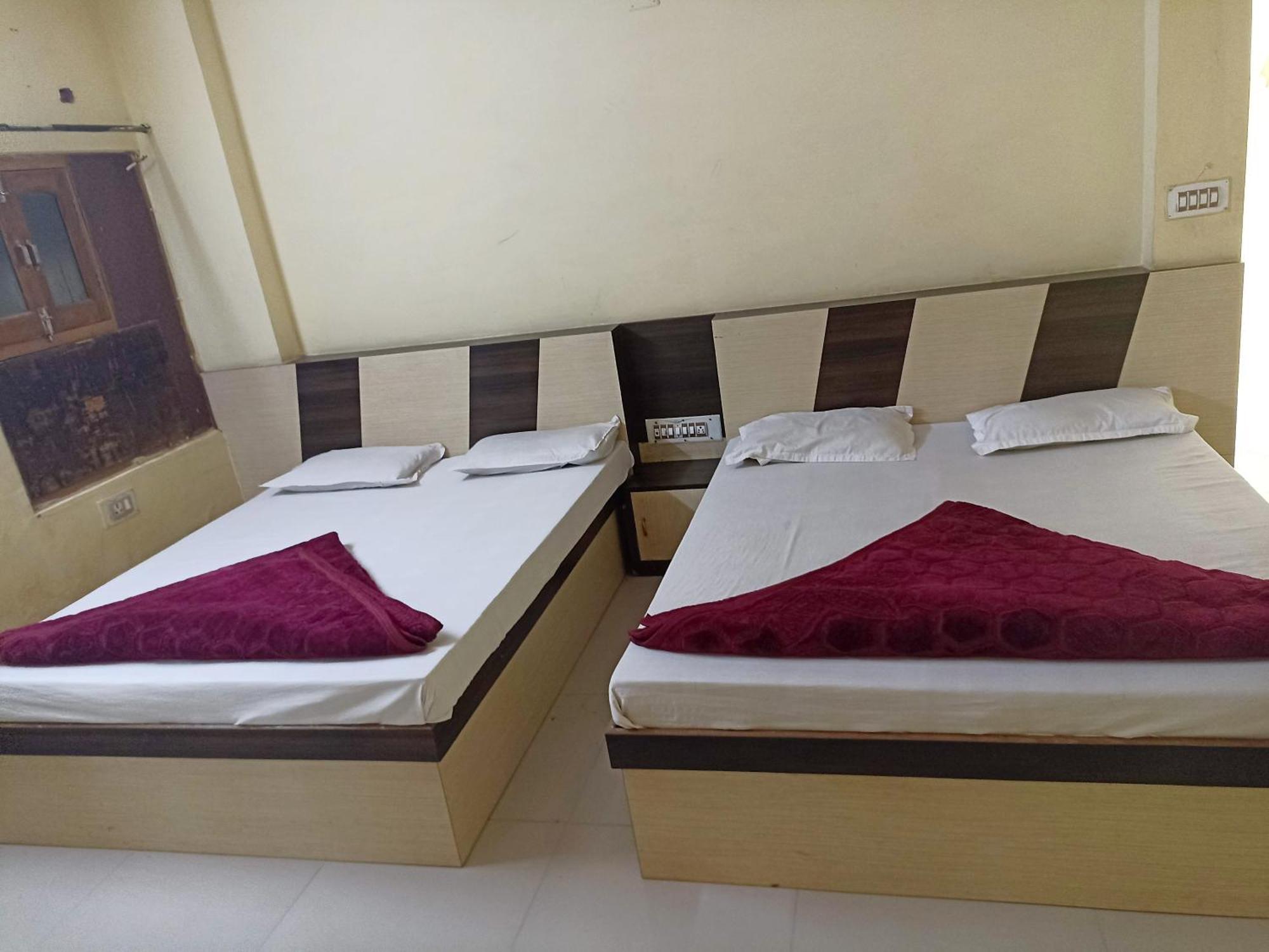Hotel Shreeji Arpan Nāthdwāra Exterior foto