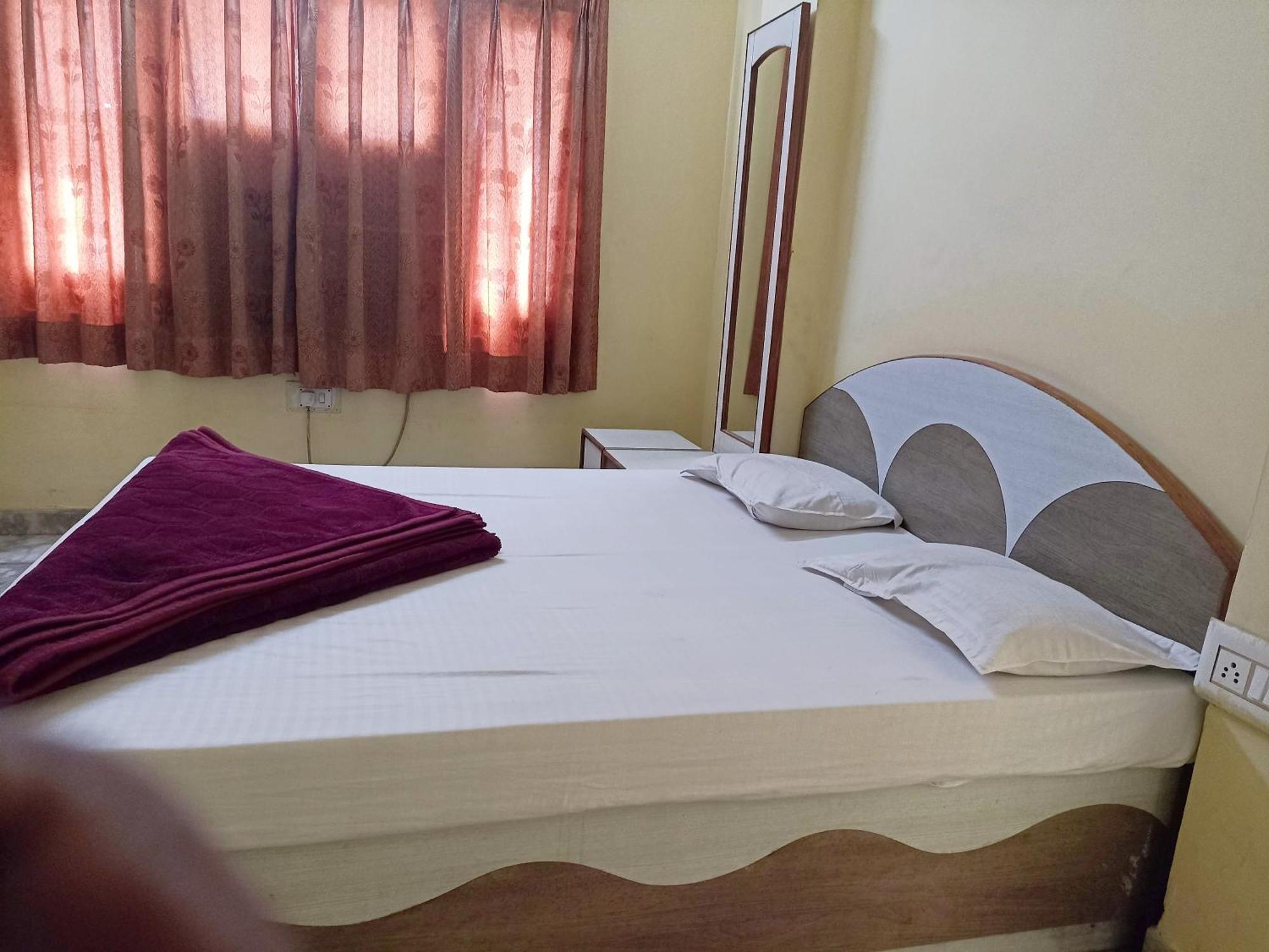 Hotel Shreeji Arpan Nāthdwāra Habitación foto